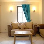Costa Queen Suites منتجع 3*