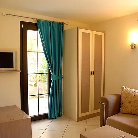 Costa Queen Suites