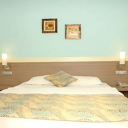 Курортный комплекс Costa Queen Suites