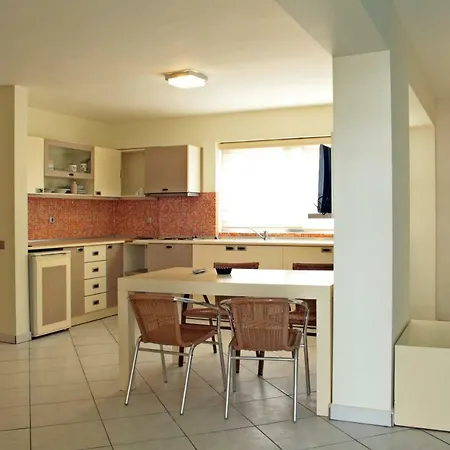 Курортный комплекс Costa Queen Suites Гумбет