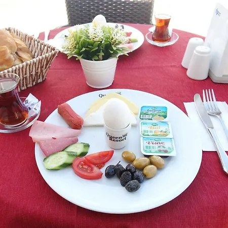 Курортный комплекс Costa Queen Suites 3*