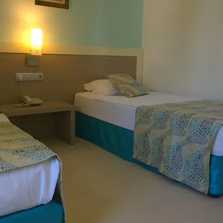 Costa Queen Suites Resort 3*