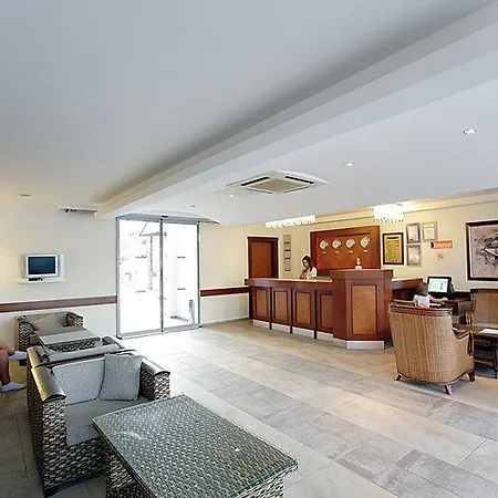 Costa Queen Suites Resort 3*