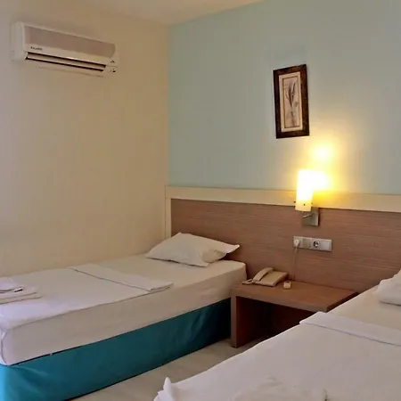 Costa Queen Suites Resort 3*